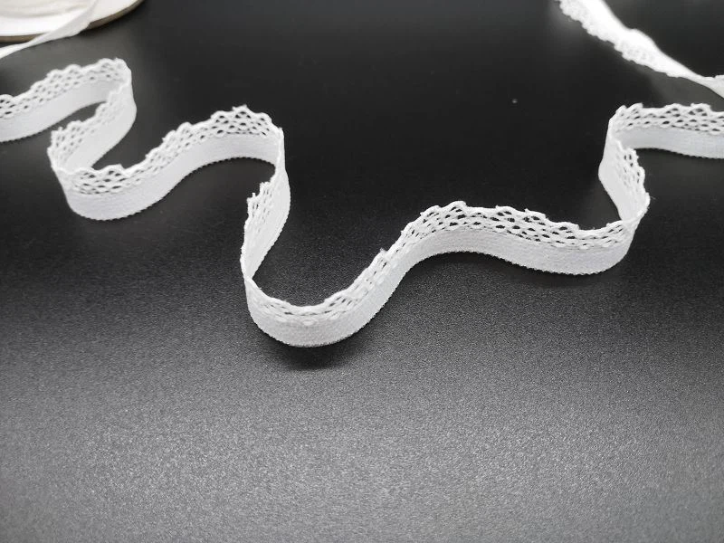 ขอบลูกไม้ยางยืด