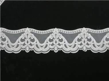 ตัดแต่งลูกไม้ปัก Organza